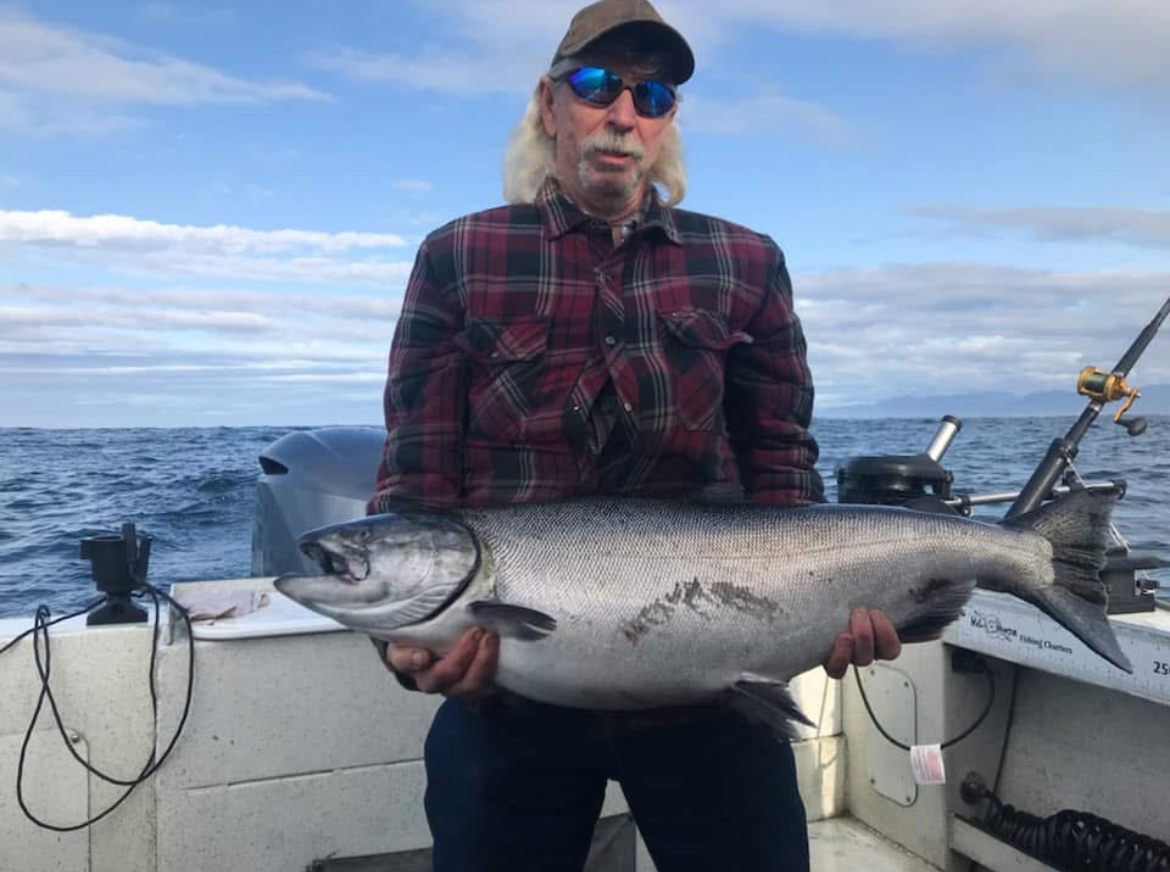 Fishing charter photo